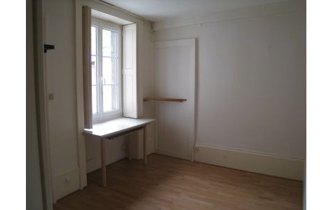 Appartement F1 - BESANCON CENTRE VILLE