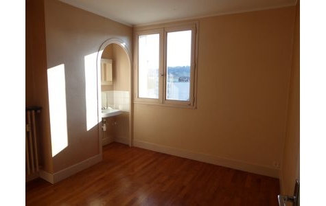 Appartement F5 et + - BESANCON QUARTIER CHAPRAIS