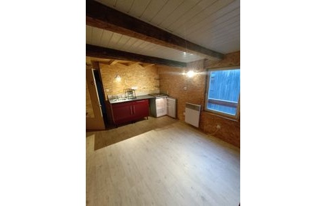 Appartement F1 bis - BESANCON CENTRE VILLE - BAS CITADELLE