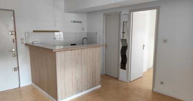 APPARTEMENT F1 BIS - BESANCON QUARTIER MOUILLERE