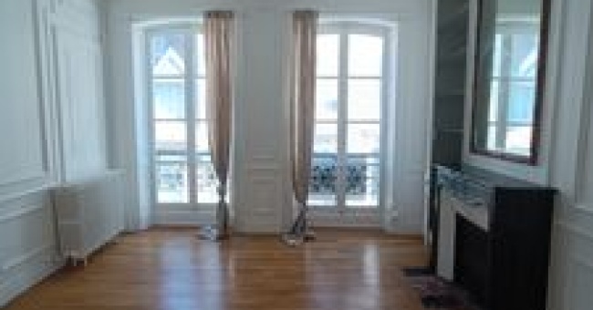 Appartement F4 - BESANCON CENTRE VILLE